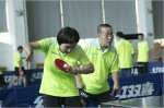 学校举行新老校友乒乓球联谊赛 - 武汉纺织大学