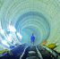 贯通的隧道从武胜路站弯出一个大弧线向汉江底部深入，到达琴台站。 - 新浪湖北
