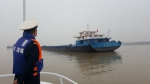 加强辖区巡航 驱赶非法抛锚船 - 中华人民共和国武汉海事局