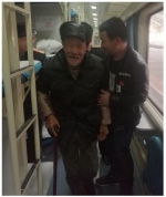 94岁留守老人独行乘车 铁路职工热心帮扶助其回家 - 武汉铁路局