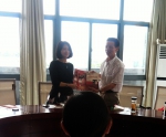 红安县和我校共同推进革命传统教育研究 - 武汉纺织大学