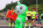 2017中国山地马拉松系列赛在湖北利川举行 - Hb.Chinanews.Com
