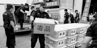 813公斤毒品运到销毁现场记者何晓刚 通讯员冯威 摄 - 新浪湖北