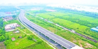 建设中的江北快速路模样初现，它是武汉第一条“观江大道”记者周迪 摄 - 新浪湖北