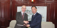 英国邓迪大学副校长来校商谈合作 - 武汉大学
