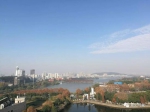 （图为10日武汉东湖，AQI为93） - 新浪湖北