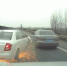 司机任性变道强行超车 高速路上现惊险一幕(图) - 新浪湖北