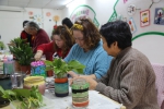 学员们开心培植植物 - 残疾人联合会