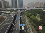 武汉常青高架主线高架桥今日通车 串联二环与范湖 - 新浪湖北