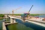 项目进度：主桥正式合龙 - 新浪湖北