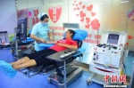 湖北“献血妈妈”18年献血189次 总量达63000毫升 - Hb.Chinanews.Com