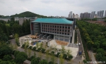 同一天，“同城双星”校友企业家捐资助建的两栋大楼启用 - 武汉大学