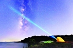 摄影爱好者追逐最美星空 仰望星空，木兰山汤逊湖好去处 - Whtv.Com.Cn