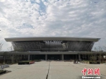 正在建设中的襄阳高铁站(襄阳东站) 范星宇 摄 - 新浪湖北