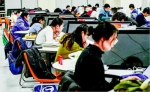 图为考试季，武汉大学学生通宵复习备考楚天都市报资料图 - 新浪湖北