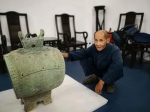 2018年，有社会爱心人士组织出资协助程老到湖北省博物馆观看了“商代铜鼓”。 甘明强 摄 - 新浪湖北