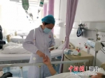 枝江：护士妻子警察丈夫 一起请战上“前线” - Hb.Chinanews.Com