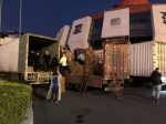 延安送来1.4万箱水果赠给援汉医务人员 - 新浪湖北