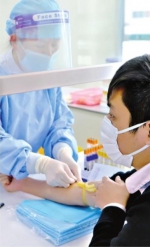 武汉日检测8.9万人次 有医院查核酸预约排到“五一” - 新浪湖北