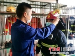 咸宁市消防救援支队开展“母亲节” 感恩活动 - Hb.Chinanews.Com