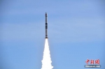 北京时间5月12日9时16分，快舟一号甲运载火箭在酒泉卫星发射中心，以“一箭双星”方式将“行云二号”01星和“行云二号”02星2颗卫星送入预定轨道，发射任务取得圆满成功。汪江波 摄 - 新浪湖北