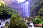 闭园建设近300天的三峡大瀑布景区正式开园迎客。　刘康　摄 - 新浪湖北
