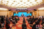 3月4日晚，十三届全国人大四次会议新闻发布会在北京人民大会堂新闻发布厅举行，图为分会场。 中新社记者 蒋启明 摄 - 新浪湖北