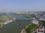 图为，武汉市汉江湾桥1日建成通车 李翔 摄 - 新浪湖北