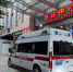 7月13日下午，浙大二院急诊中心外停着多辆急救车。（图片由受访者提供） - 新浪湖北