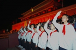 无上荣光！武汉大学师生参加天安门升国旗仪式 - 武汉大学