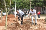 植树造林，给纺大一点色彩 - 武汉纺织大学