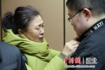 武昌警方接访解民忧 助内蒙古夫妇寻回失散儿子 - Hb.Chinanews.Com