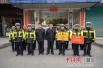 湖北竹溪：战时激励到一线 爱警暖警聚警心 - Hb.Chinanews.Com