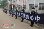 荆州49岁民警因公牺牲 曾奋战抗疫一线78天 - Hb.Chinanews.Com