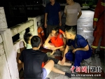 跌堤落水男子身体并无大碍 - Hb.Chinanews.Com